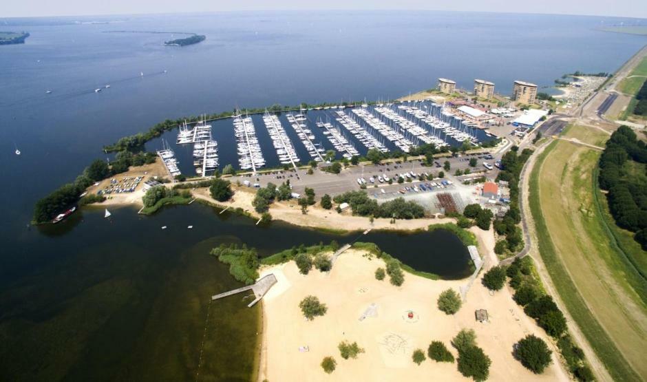 Marinaparcs アルメール エクステリア 写真